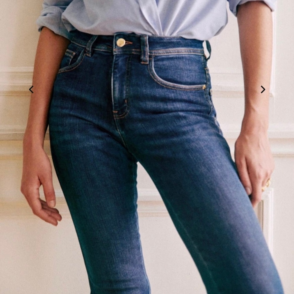 Sezane the perfect slim jean in light blue